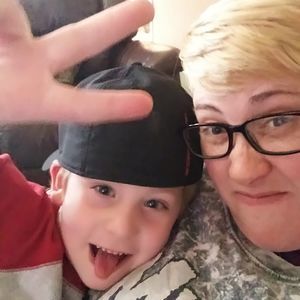 Meet your Posher, Courtney